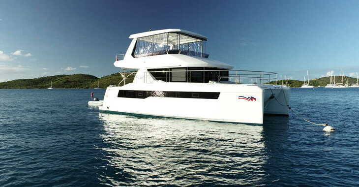Chartern Sie motorboot in Palm Cay Marina - Moorings 403 PC (Exclusive Plus)