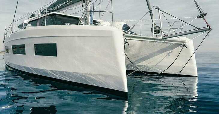 Rent a catamaran in Club Naútico de Sant Antoni de Pormany - Aventura 37