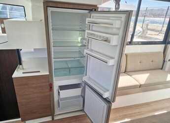 Rent a catamaran in Club Naútico de Sant Antoni de Pormany - Bali Catspace