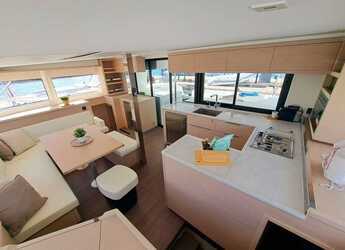 Rent a catamaran in Club Naútico de Sant Antoni de Pormany - Lagoon 46 - 4 + 2 cab.