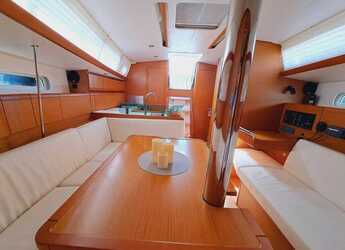 Noleggiare sailboat in Club Naútico de Sant Antoni de Pormany - Sun Odyssey 389