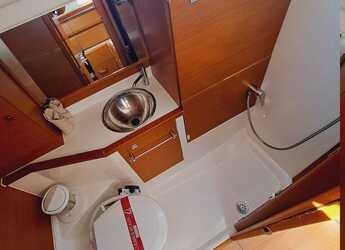 Noleggiare sailboat in Club Naútico de Sant Antoni de Pormany - Sun Odyssey 389