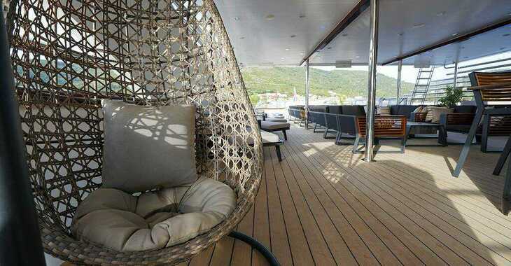 Rent a yacht in Split (ACI Marina) - Motoryacht Freedom