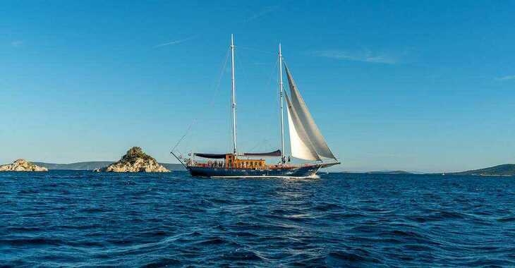 Rent a schooner in Trogir (ACI marina) - Gulet Smart Spirit