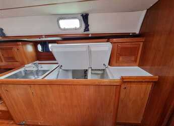 Alquilar velero en ACI Marina - Beneteau 50