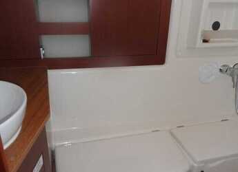 Alquilar velero en ACI Marina - Hanse 385