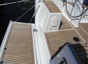 Alquilar velero en ACI Marina - Hanse 385