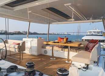 Louer catamaran à Lavrion Marina - Lagoon 55