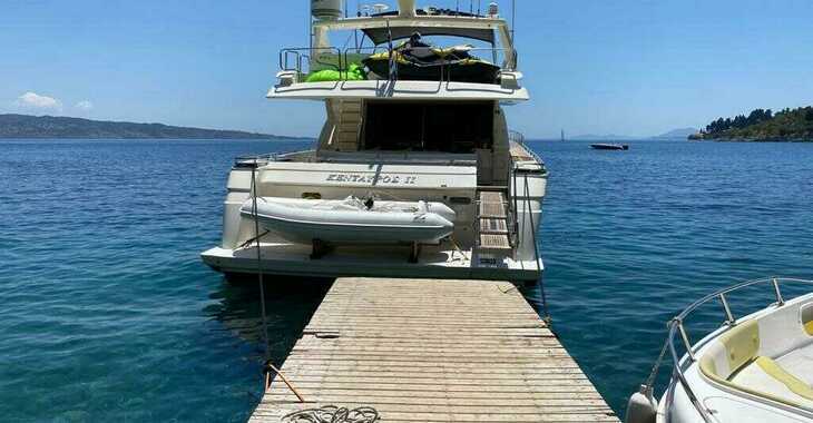 Louer yacht à Marina Gouvia - Ferretti 80