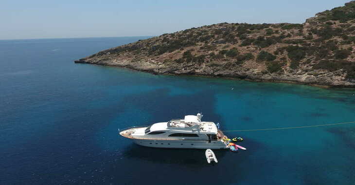 Chartern Sie yacht in Agios Kosmas Marina - Falcon 86