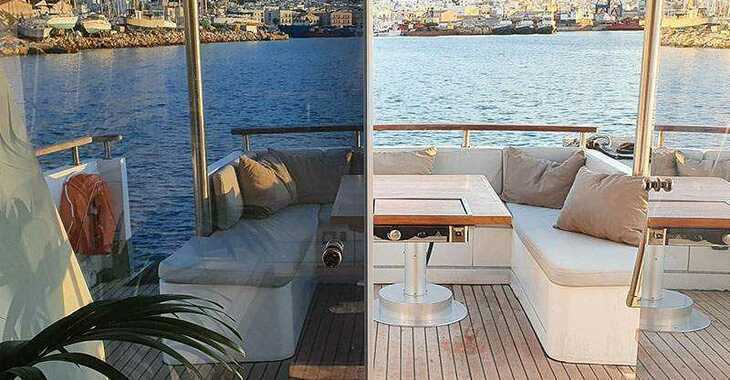 Rent a yacht in Mykonos Marina - Maiora Renaissance 66/70ft