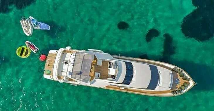Chartern Sie yacht in Agios Kosmas Marina - Falcon 92