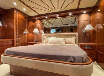 Chartern Sie yacht in Agios Kosmas Marina - Falcon 86