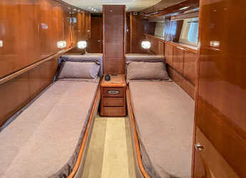 Chartern Sie yacht in Agios Kosmas Marina - Falcon 86