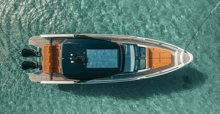 Rent a motorboat in Glifadha Marina A - Saxdor 320 GTO