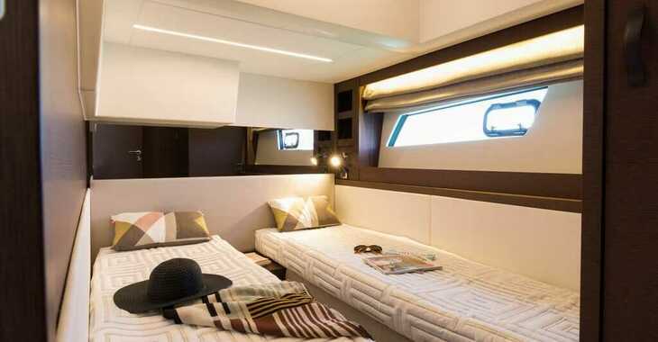 Chartern Sie yacht in Porto Kheli - Prestige 520