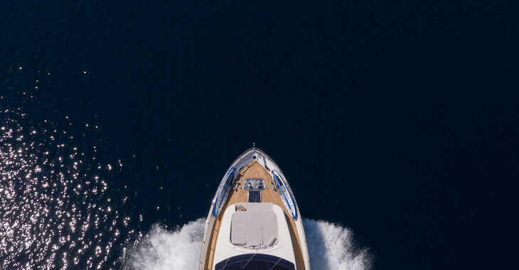 Rent a yacht in Port of carras - San Lorenzo SL 82