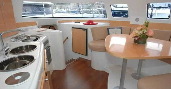 Rent a catamaran in Vlychada Marina - Lavezzi 40