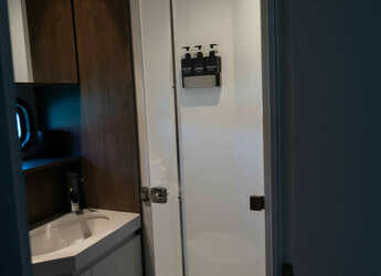 Alquilar catamarán en Marina Fort Louis - Bali 5.4.