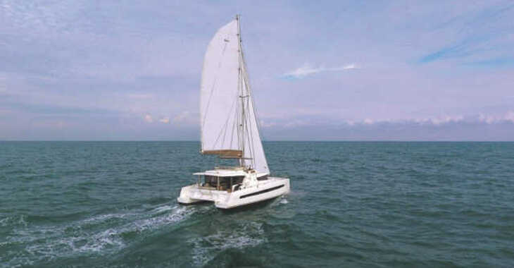 Rent a catamaran in Fort Burt Marina - Bali 5.4.