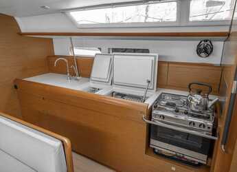 Chartern Sie segelboot in Piso Livadi - Sun Odyssey 479
