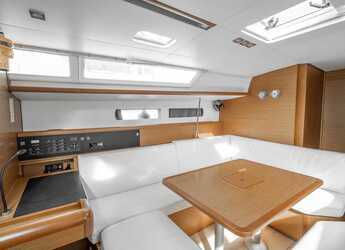Chartern Sie segelboot in Piso Livadi - Sun Odyssey 479