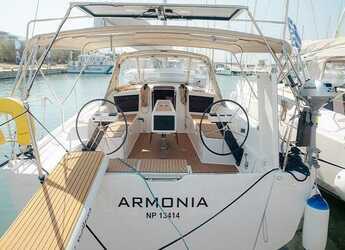 Rent a sailboat in Alimos Marina - Dufour 430