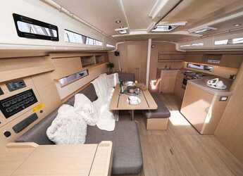 Alquilar velero en Marina Kornati - Oceanis 40.1 ELECTRIC