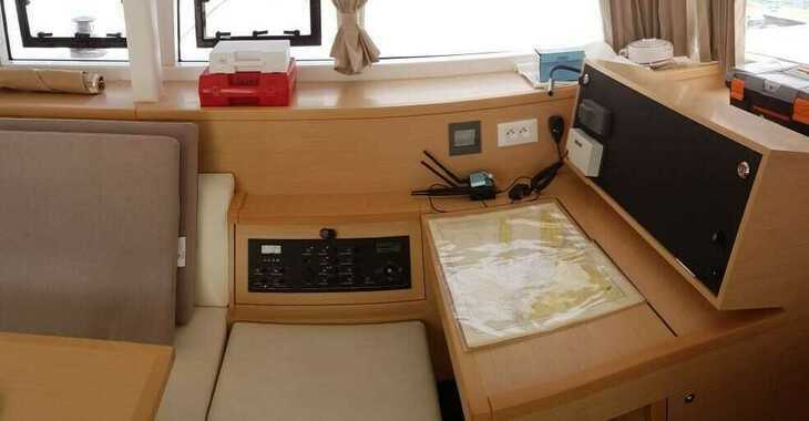 Chartern Sie katamaran in Zaton Marina - Lagoon 400 S2 - 4 + 2 cab.