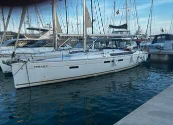 Rent a sailboat in Moll Vell - Jeanneau Sun Odyssey 519