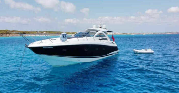 Rent a yacht in Marina Port de Mallorca - Sunskeeker Portofino 53