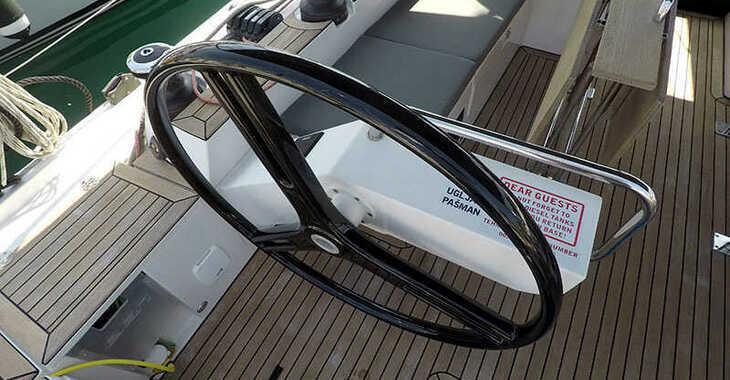 Rent a sailboat in Marina Mandalina - Elan GT5