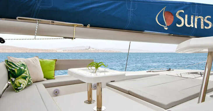 Chartern Sie katamaran in Nelson Dockyard - Sunsail 454L (Premium)
