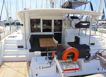 Rent a catamaran in Alimos Marina - Lagoon 40 - 3 + 2 cab