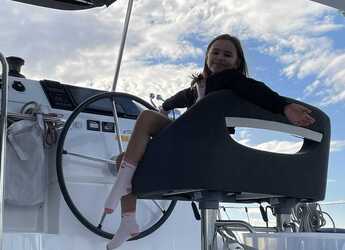 Rent a catamaran in Alimos Marina - Lagoon 40 - 4 cab.