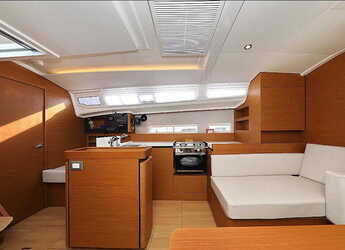 Alquilar velero en D-Marin Borik - Sun Odyssey 410 - 3 cab.