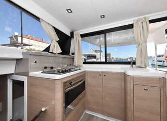 Noleggiare catamaran in Marina Tankerkomerc - Aventura 34