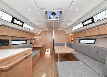 Noleggiare sailboat in Marina Tankerkomerc - Bavaria C42