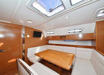 Noleggiare sailboat in Marina Tankerkomerc - Bavaria Cruiser 40