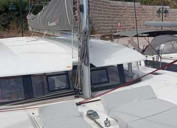 Noleggiare catamaran in Marina Gouvia - Excess 11 - 4 + 1 + 1 cab.