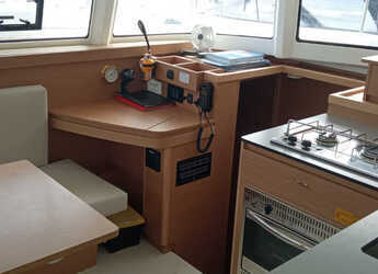 Noleggiare catamaran in Marina Gouvia - Excess 11 - 4 + 1 + 1 cab.