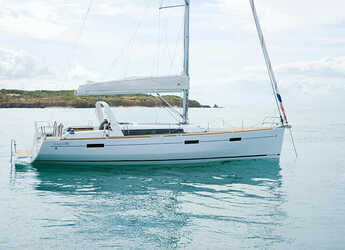 Louer voilier à Alimos Marina - Oceanis 45 - 3 cab.