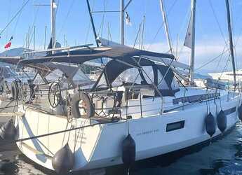 Rent a sailboat in Mykonos Marina - Sun Odyssey 440