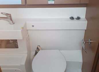 Rent a sailboat in Mykonos Marina - Sun Odyssey 440