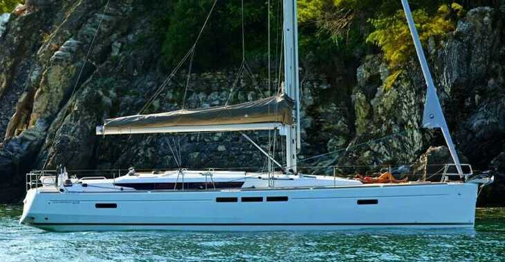 Rent a sailboat in Portu Valincu - Sun Odyssey 519 - 4 cab.