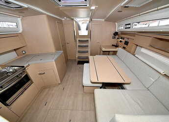 Noleggiare sailboat in Marina Tankerkomerc - Oceanis 40.1 - 3 cab.