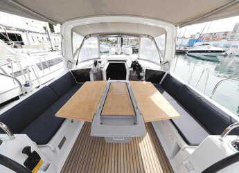 Noleggiare sailboat in Marina Tankerkomerc - Oceanis 41.1