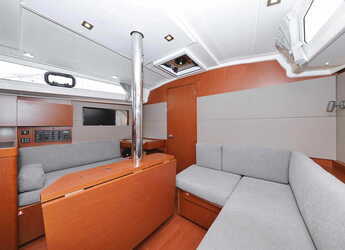 Noleggiare sailboat in Marina Tankerkomerc - Oceanis 41.1