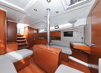 Noleggiare sailboat in Marina Tankerkomerc - Oceanis 41.1