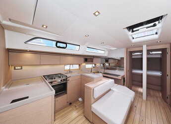 Noleggiare sailboat in Marina Tankerkomerc - Oceanis 51.1 - 5 + 1 cab.